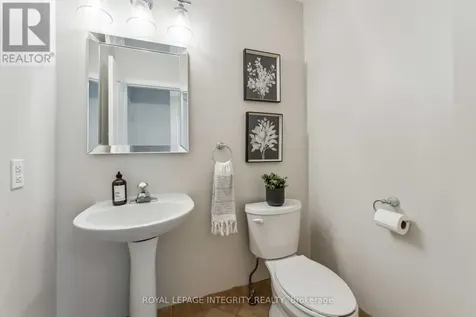 7 Windhurst Drive Ottawa ON K2G 6G6
