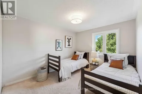 7 Windhurst Drive Ottawa ON K2G 6G6