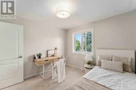 7 Windhurst Drive Ottawa ON K2G 6G6