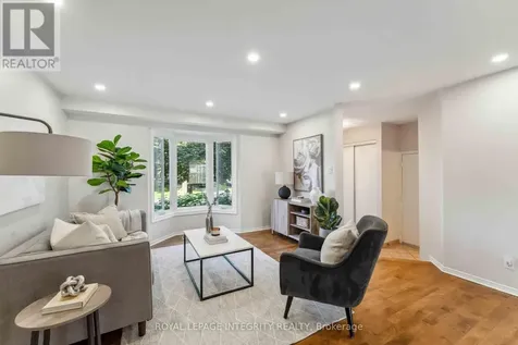 7 Windhurst Drive Ottawa ON K2G 6G6