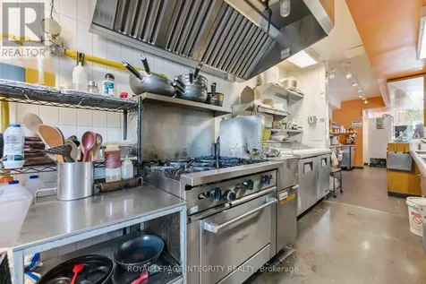 266 Preston Street North Ottawa ON K1R 7R5