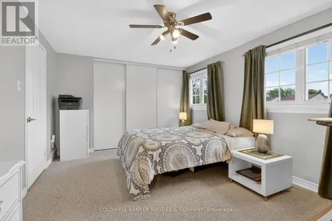 2439 Autumn Hill Crescent Ottawa ON K1B 4M6