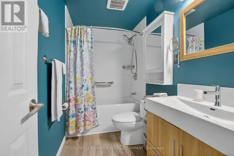 2439 Autumn Hill Crescent Ottawa ON K1B 4M6