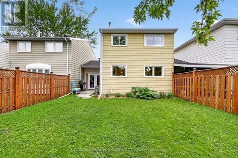 2439 Autumn Hill Crescent Ottawa ON K1B 4M6