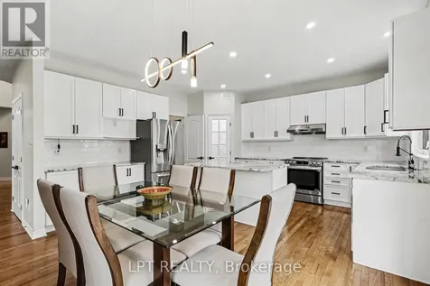 325 Creston Valley Way Ottawa ON K1T 0G6