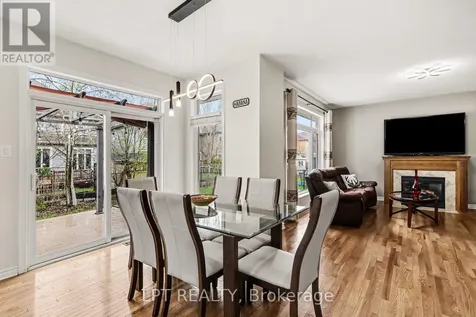 325 Creston Valley Way Ottawa ON K1T 0G6