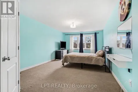 325 Creston Valley Way Ottawa ON K1T 0G6