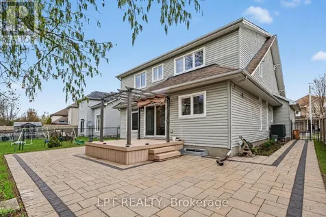 325 Creston Valley Way Ottawa ON K1T 0G6