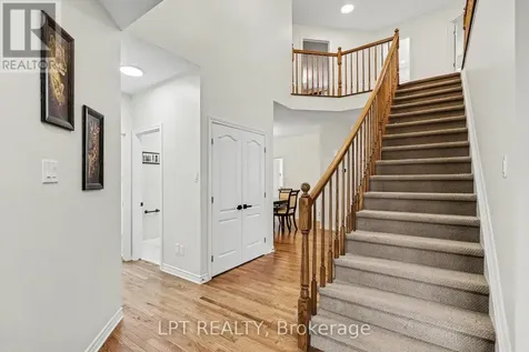 325 Creston Valley Way Ottawa ON K1T 0G6
