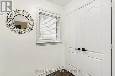 325 Creston Valley Way Ottawa ON K1T 0G6