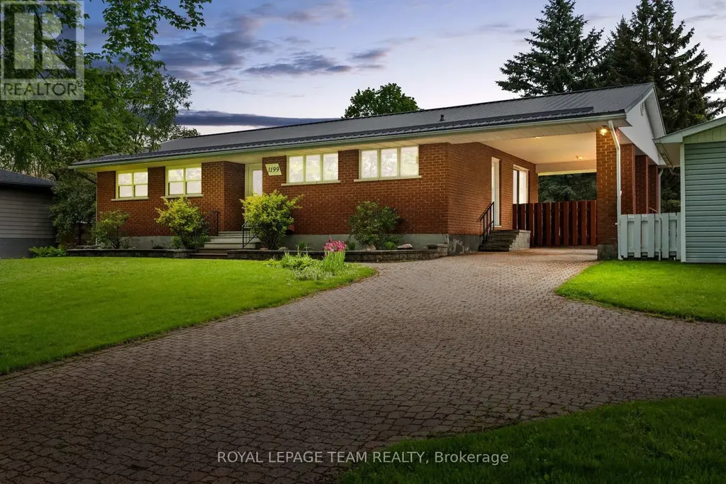 1199 Beaverwood Road Ottawa ON K4M 1A7