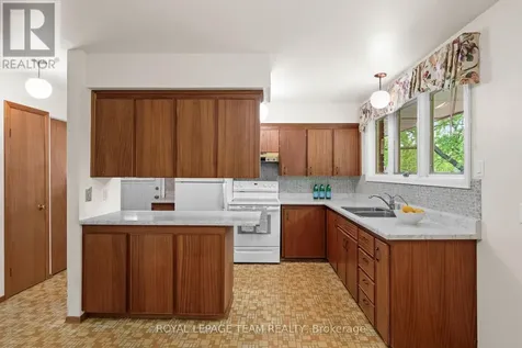 1199 Beaverwood Road Ottawa ON K4M 1A7