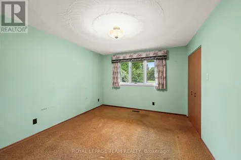 1199 Beaverwood Road Ottawa ON K4M 1A7
