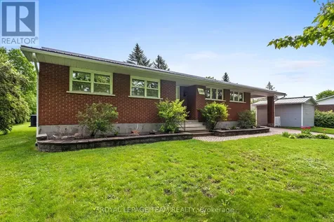 1199 Beaverwood Road Ottawa ON K4M 1A7