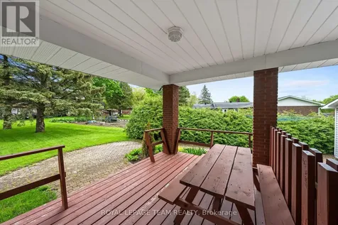 1199 Beaverwood Road Ottawa ON K4M 1A7