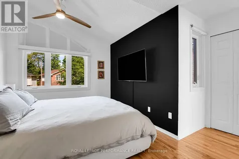 4310 Sunwood Crescent Ottawa ON K1J 1B9