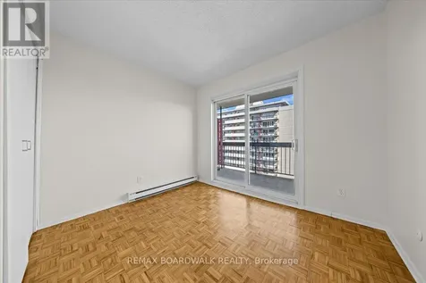 158B Mcarthur Avenue Ottawa ON K1L 8C9