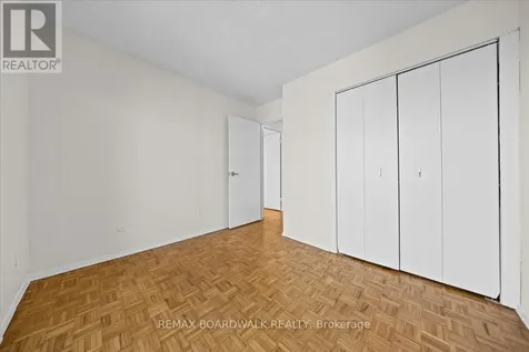 158B Mcarthur Avenue Ottawa ON K1L 8C9