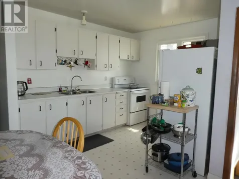 416 Fourth Ave SW Geraldton ON P0T 1M0