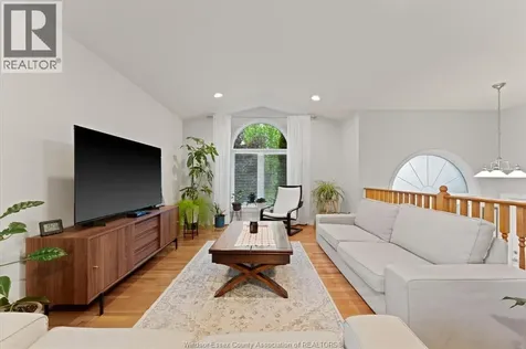 1082 Monarch Meadows Lakeshore ON N0R 1A0
