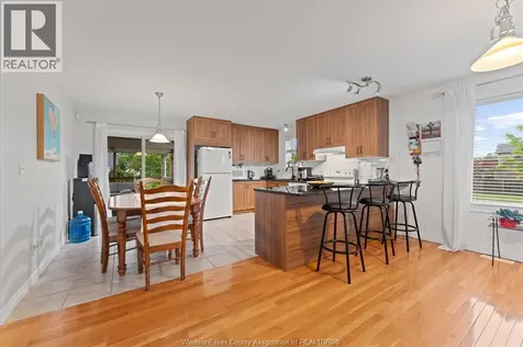 1082 Monarch Meadows Lakeshore ON N0R 1A0