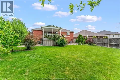 1082 Monarch Meadows Lakeshore ON N0R 1A0