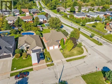 1082 Monarch Meadows Lakeshore ON N0R 1A0