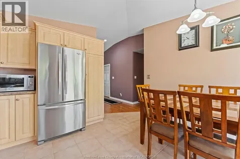 1531 Venetian Avenue Windsor ON N8P 1P9