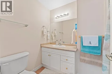 1531 Venetian Avenue Windsor ON N8P 1P9