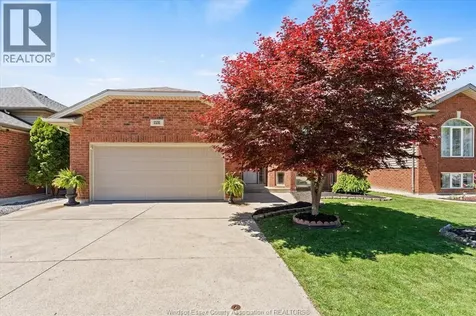 1531 Venetian Avenue Windsor ON N8P 1P9