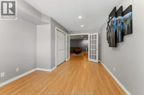 1531 Venetian Avenue Windsor ON N8P 1P9