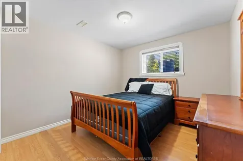 1531 Venetian Avenue Windsor ON N8P 1P9