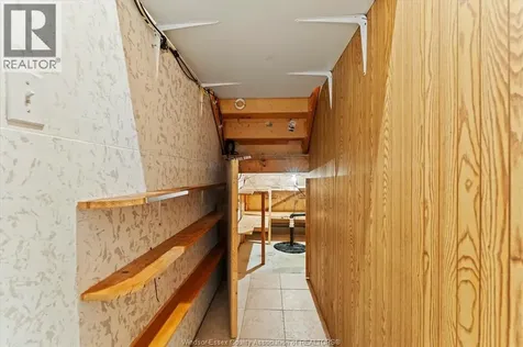 1531 Venetian Avenue Windsor ON N8P 1P9