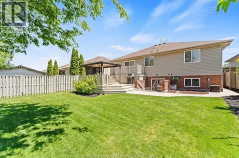 1531 Venetian Avenue Windsor ON N8P 1P9