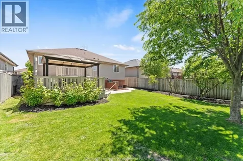1531 Venetian Avenue Windsor ON N8P 1P9