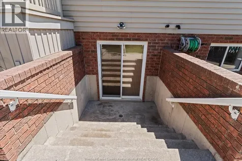 1531 Venetian Avenue Windsor ON N8P 1P9