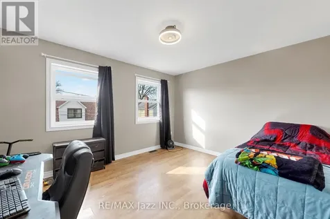 81 Harcourt Street Port Hope ON L1A 1M3
