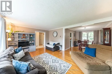 7 Mary Street Petawawa ON K8H 1R6