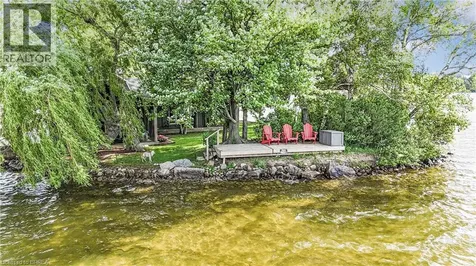 43 Mcclintock Drive Puslinch ON N3C 2V4