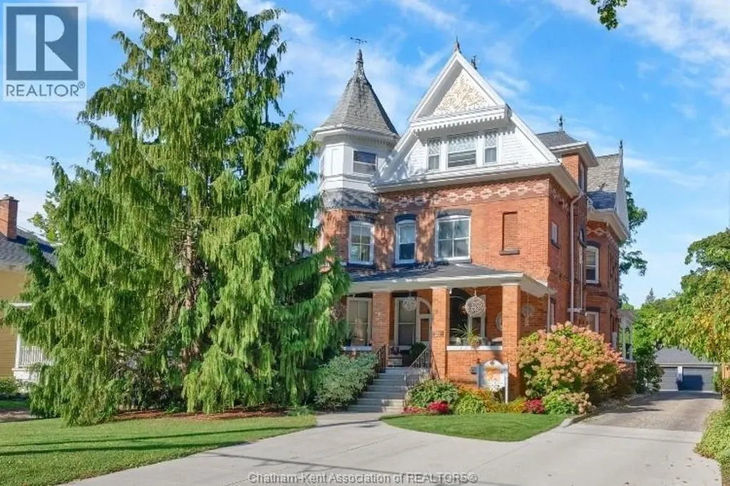 325 Wellington Street West Chatham ON N7M 1K2