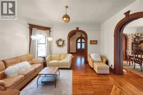 325 Wellington Street West Chatham ON N7M 1K2