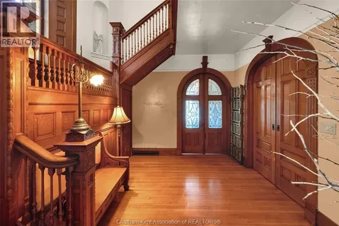 325 Wellington Street West Chatham ON N7M 1K2