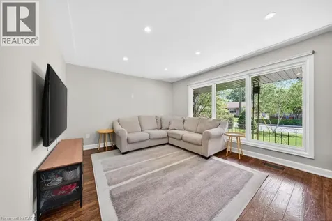 118 West 33rd Street Hamilton ON L9C 5J1