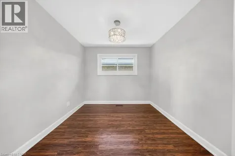 118 West 33rd Street Hamilton ON L9C 5J1