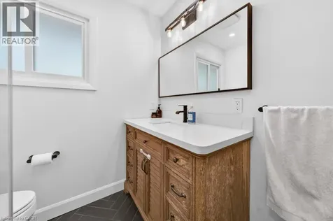 118 West 33rd Street Hamilton ON L9C 5J1