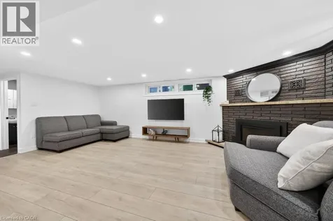 118 West 33rd Street Hamilton ON L9C 5J1