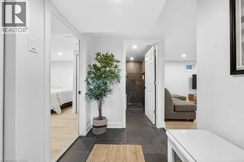 118 West 33rd Street Hamilton ON L9C 5J1