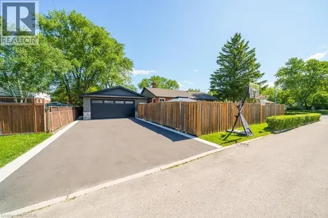 118 West 33rd Street Hamilton ON L9C 5J1
