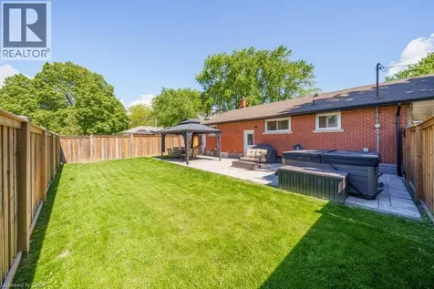 118 West 33rd Street Hamilton ON L9C 5J1