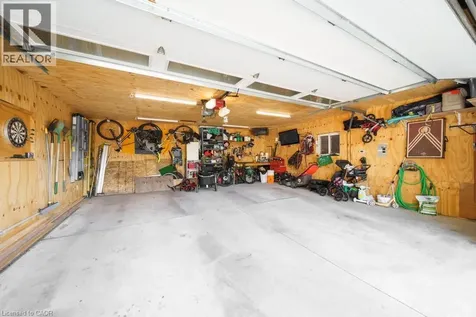 118 West 33rd Street Hamilton ON L9C 5J1